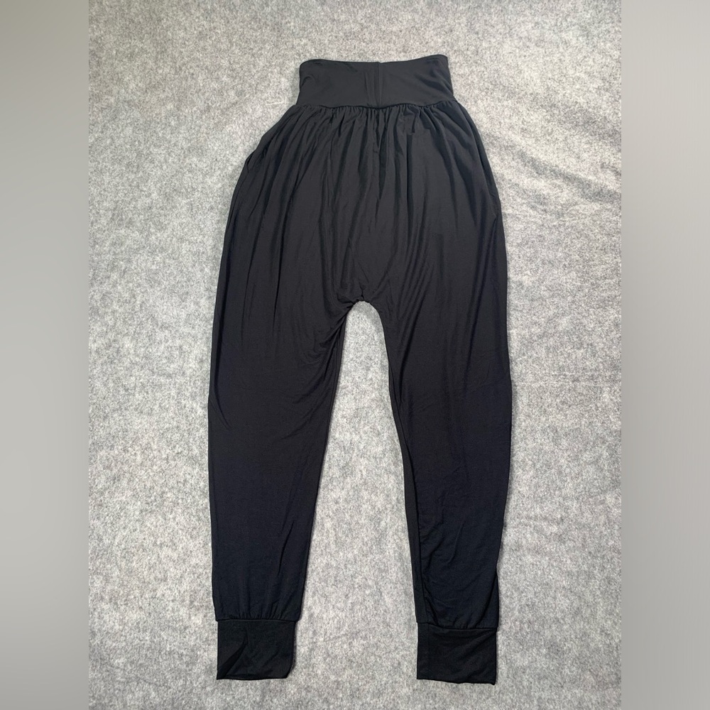 Twik par Simons Women’s pants